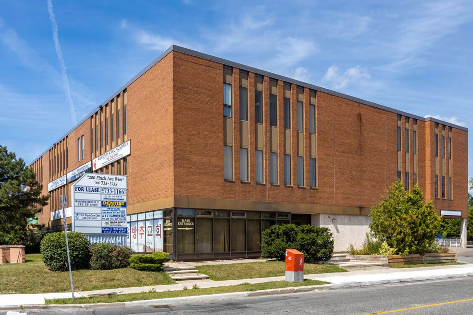 Finch and Yonge RMT & Acupuncture Clinic
